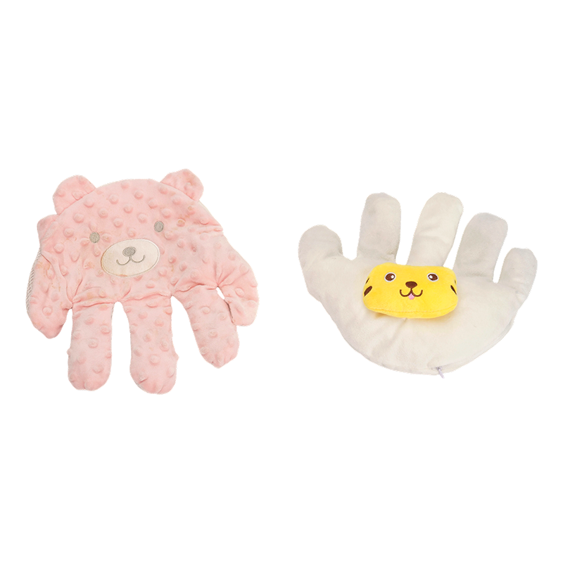Mga guwantes sa paglalaro ng bear-palm baby
