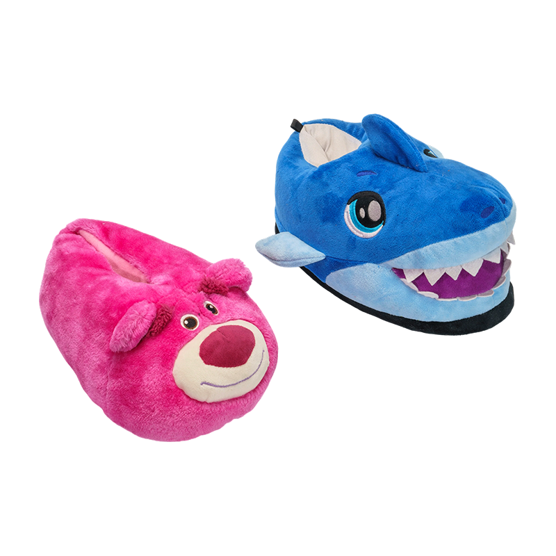 Mga sapatos ng plush shark at bear